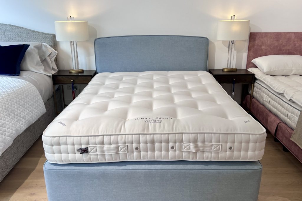 Vispring Ex-Display - Vispring Baronet Superb Drawer Divan Set - King Size