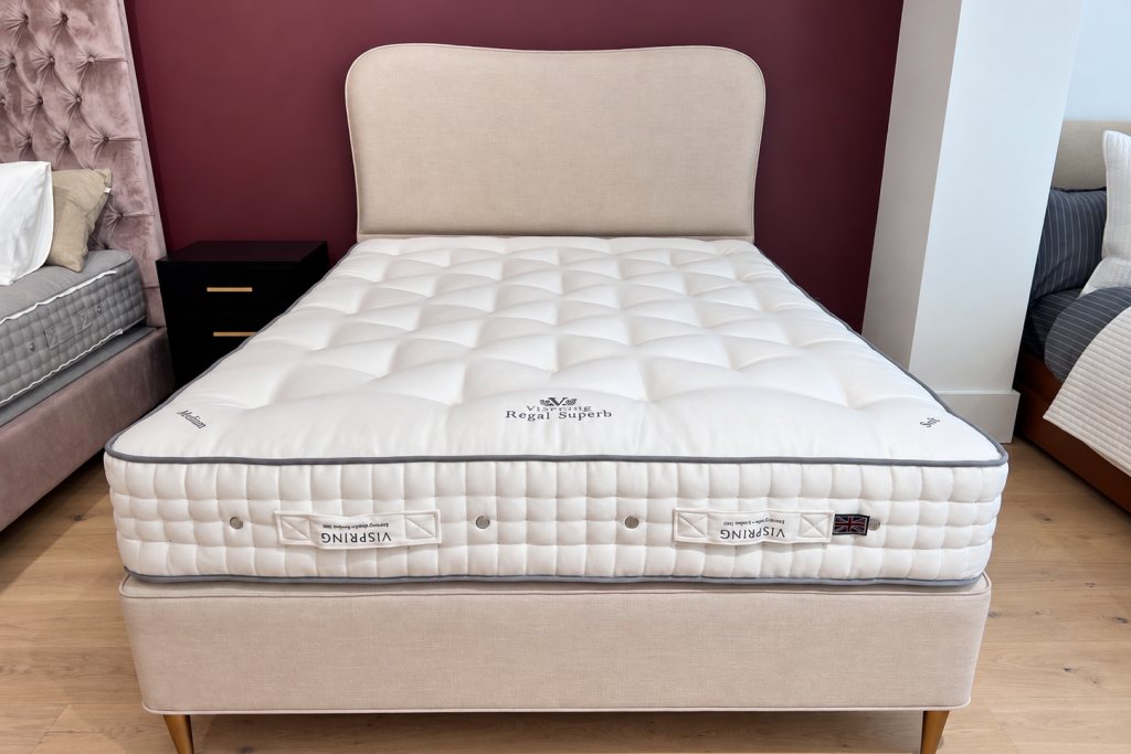 Vispring Ex-Display - Vispring Regal Superb Divan Set - King Size
