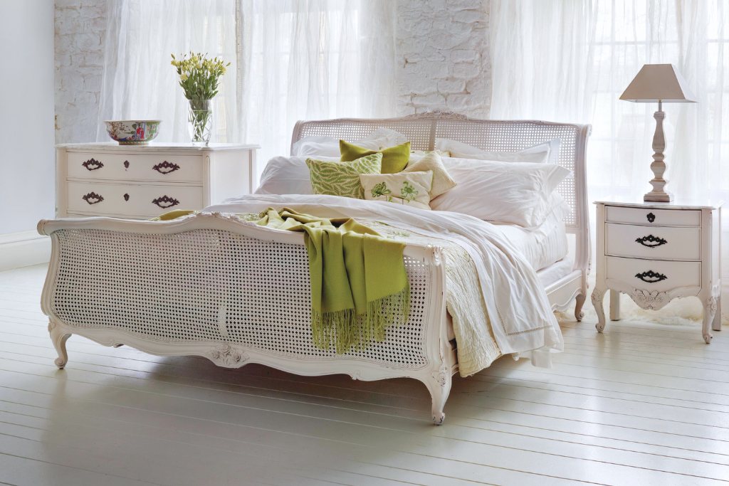 Louis Xv Caned Painted Bed King 150 X 200cm 5ft Astb Slatted Base