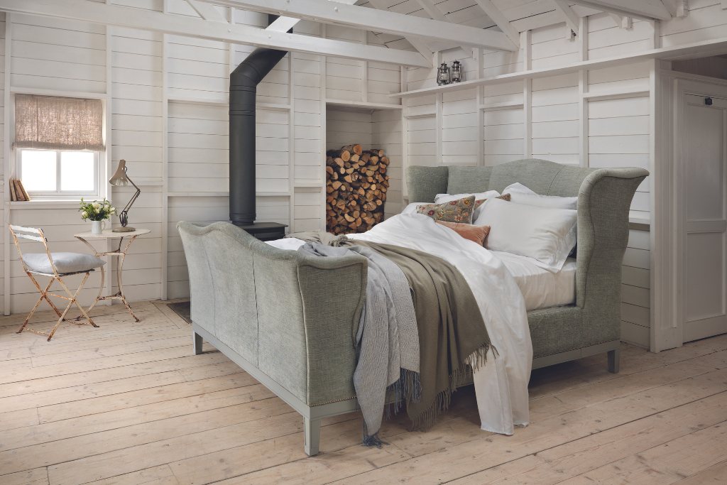 Churchill Bed - Amersham - Old Blue