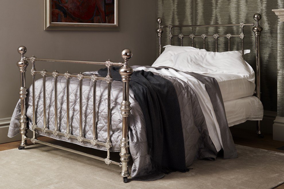 Coriander Bed King 150 X 200cm 5ft Polished Nickel Astb Platform Base