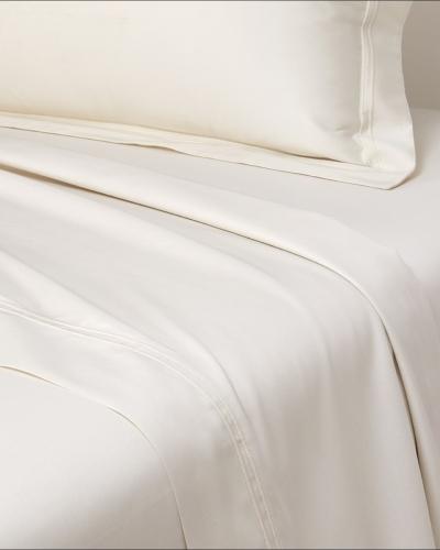 A must-have for any bedroom. Presented in an array of colourways, the best-selling Yves Delorme Triom...