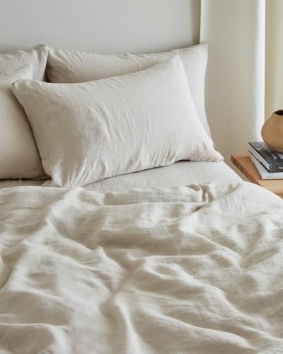 Soft, gentle and long-lasting. Woven from the highest quality Belgian and French flax, Bedfolk linens...